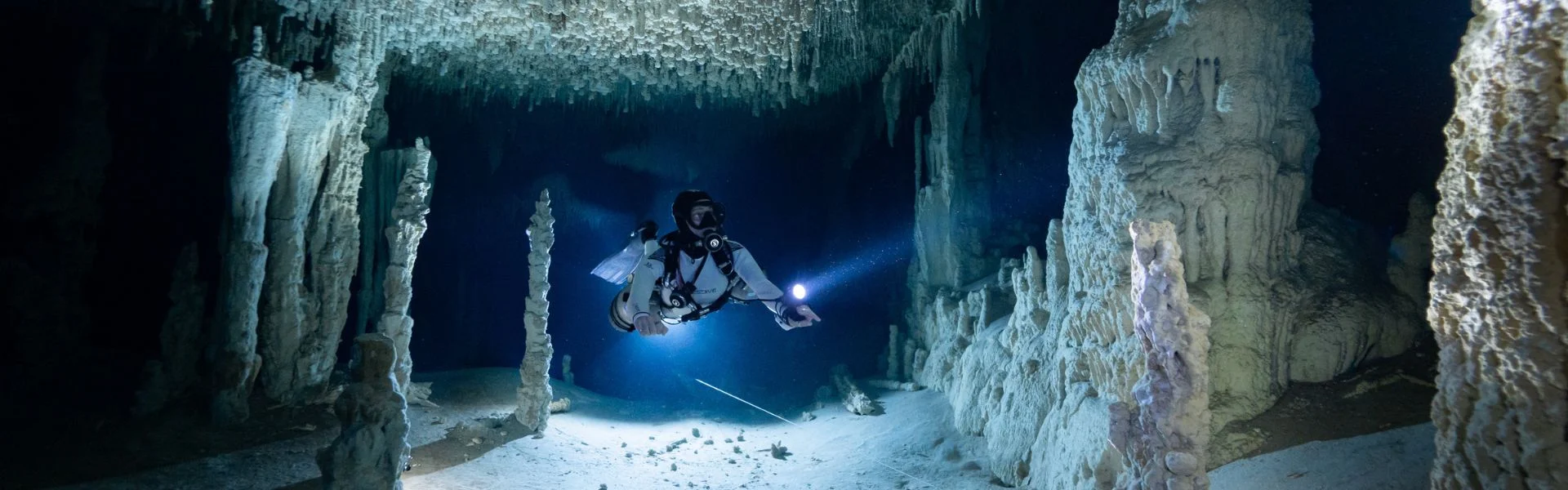 Cenote diving vs Caribbean diving from Playa del Carmen